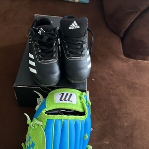 Baseball shoes toddler size 10 , set 2 pieces shoes and glove .